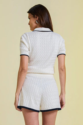 Conjunto Angelina Camisa + Shorts Off White e Marinho